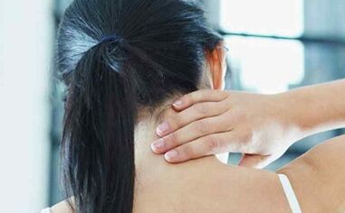 Como a osteocondrose cervical se manifesta